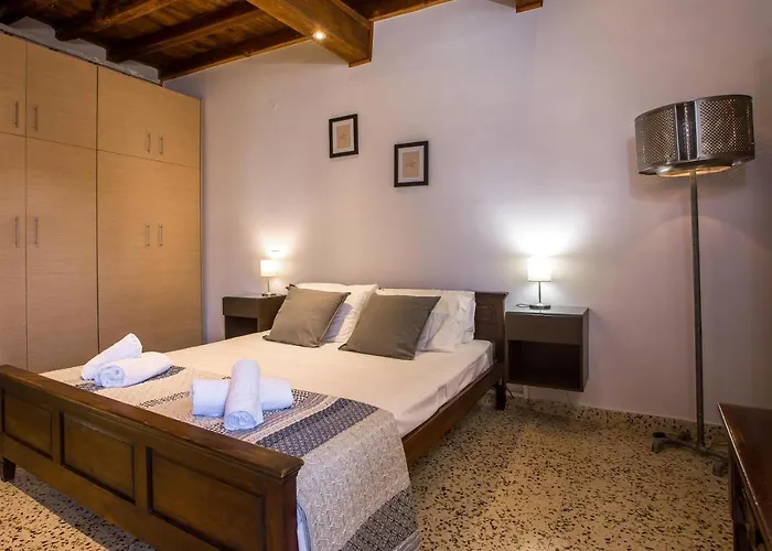 Сasa de vacaciones Anna's House In The Old Town